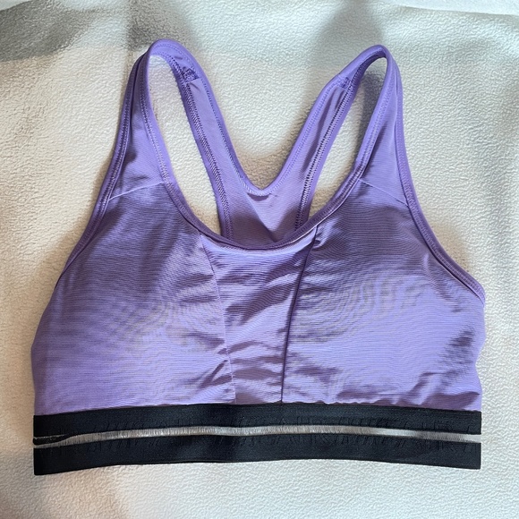LAST CHANCE, BUYNOW! EUC Nike Women's Air Mesh Sports Bra in Purple Size S - Picture 2 of 7